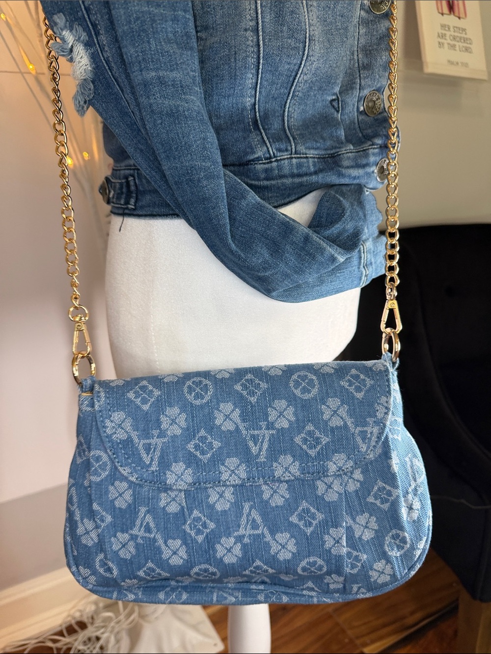 Denim NWOT 3 AM monogram Crossbody bag with large front pocket. 10 X 7 x2 - Picture 4 of 12